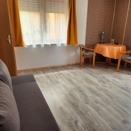 Schellis Gaestezimmer Enzklösterle Esterno foto